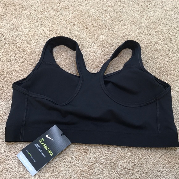 NWT! Nike black large medium support sports bra. - Picture 2 of 8